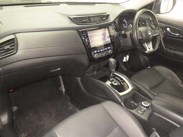 Nissan X-TRAIL 2018 7235179-4