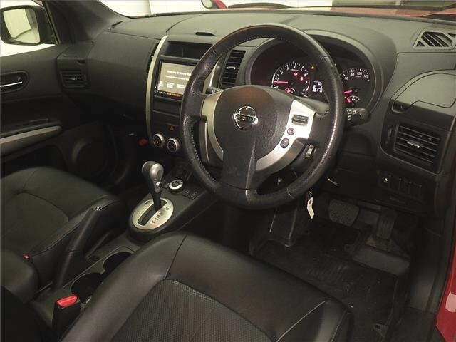 Nissan X-TRAIL 2013 7235182-3
