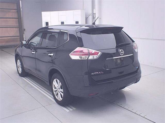 Nissan X-TRAIL 2017 7235197-1