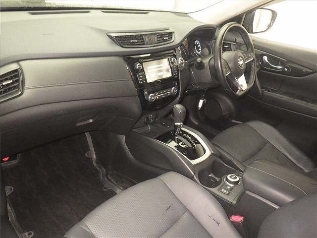 Nissan X-TRAIL 2017 7235198-4