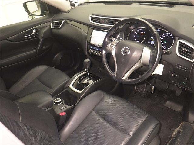Nissan X-TRAIL 2015 7235202-3