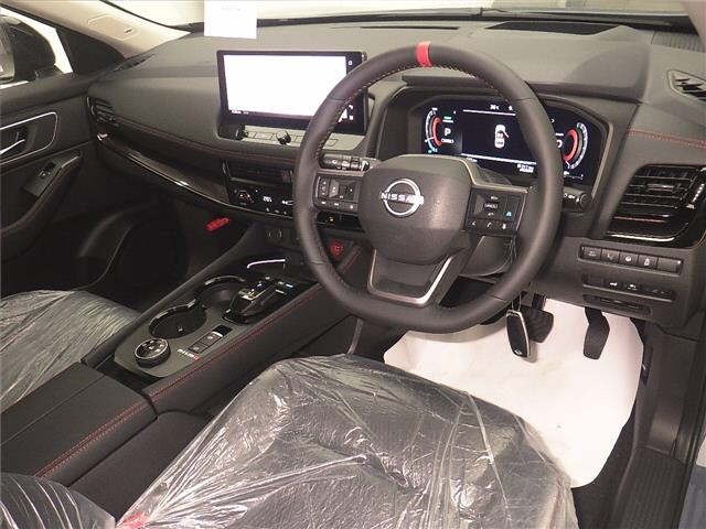 Nissan X-TRAIL 2026 7235207-3