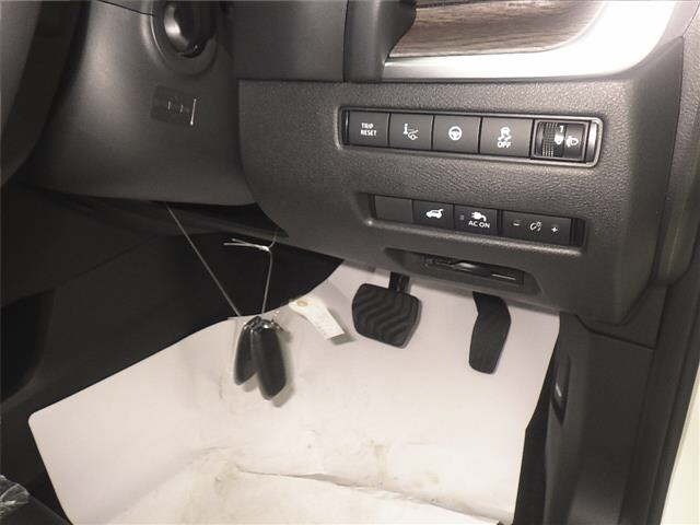 Nissan X-TRAIL 2026 7235210-8