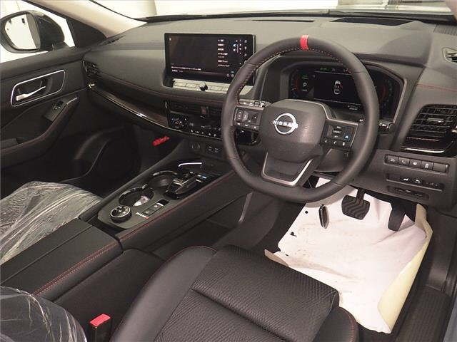 Nissan X-TRAIL 2026 7235211-3