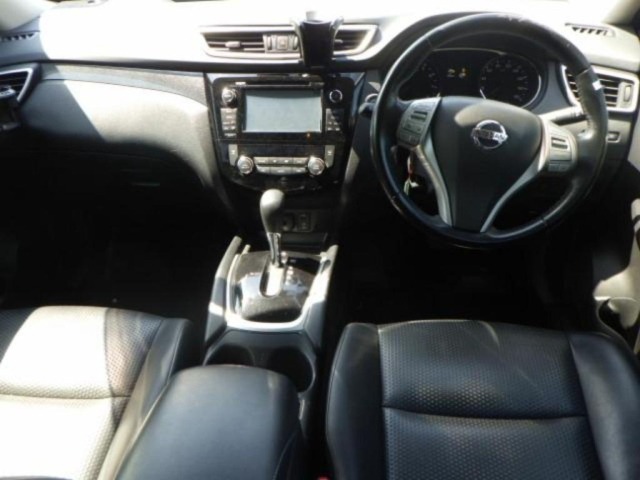 Nissan X-TRAIL 2015 7235212-3