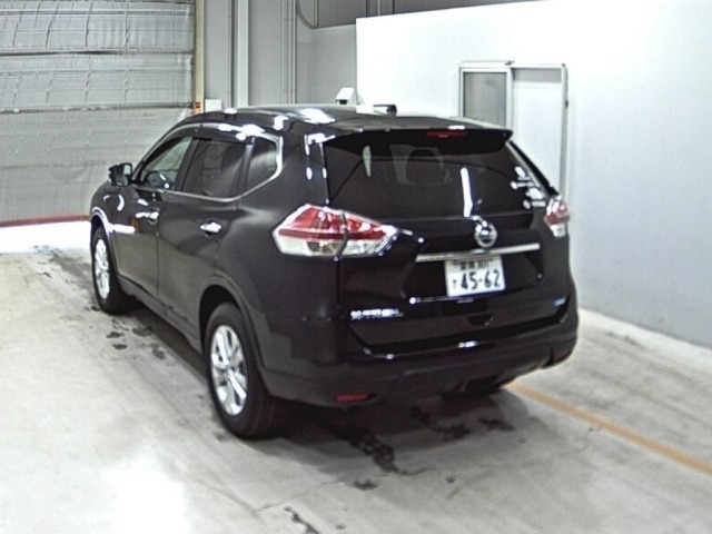 Nissan X-TRAIL 2015 7235213-1