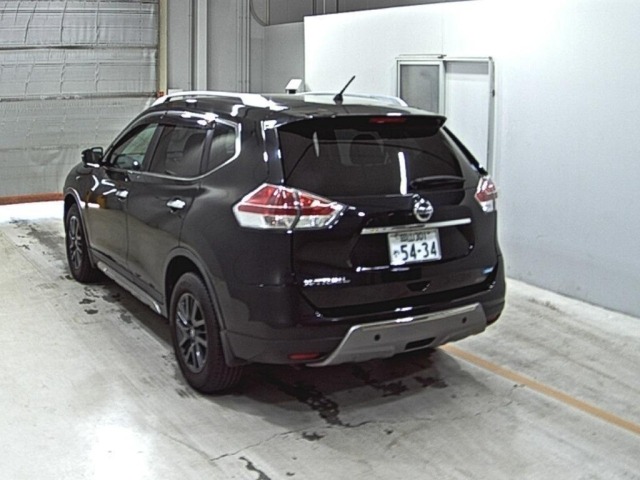Nissan X-TRAIL 2016 7235217-1