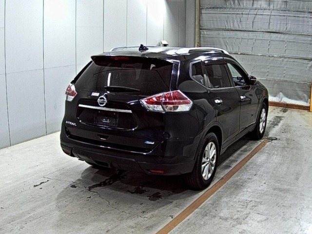 Nissan X-TRAIL 2015 7235219-5