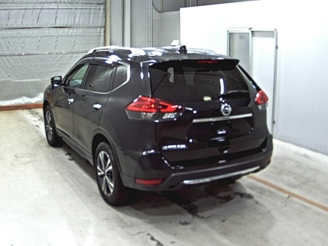 Nissan X-TRAIL 2017 7235220-1