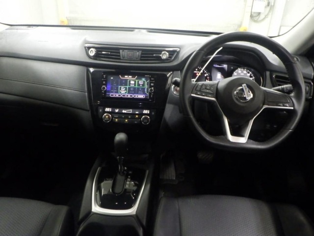 Nissan X-TRAIL 2017 7235220-3