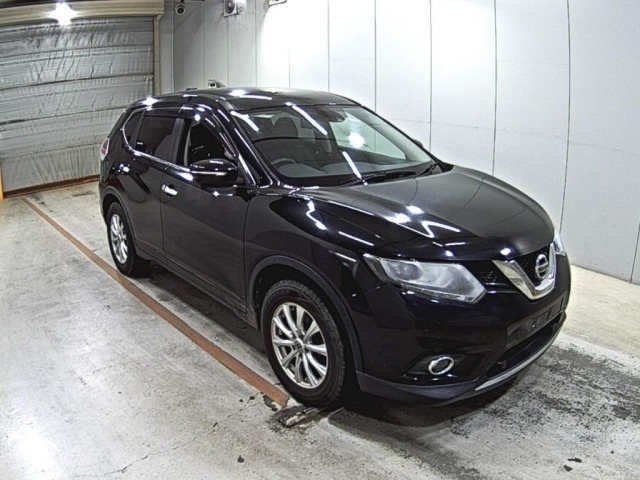 Nissan X-TRAIL 2015 7235221-0