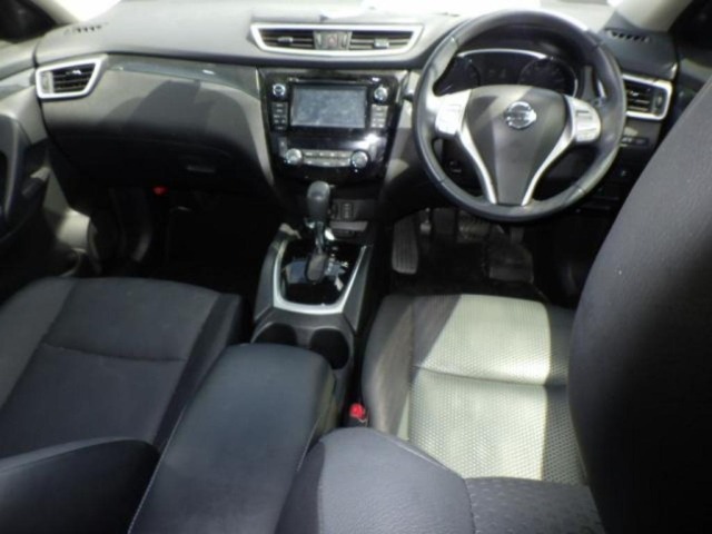 Nissan X-TRAIL 2015 7235221-3