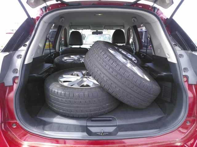 Nissan X-TRAIL 2015 7235238-10