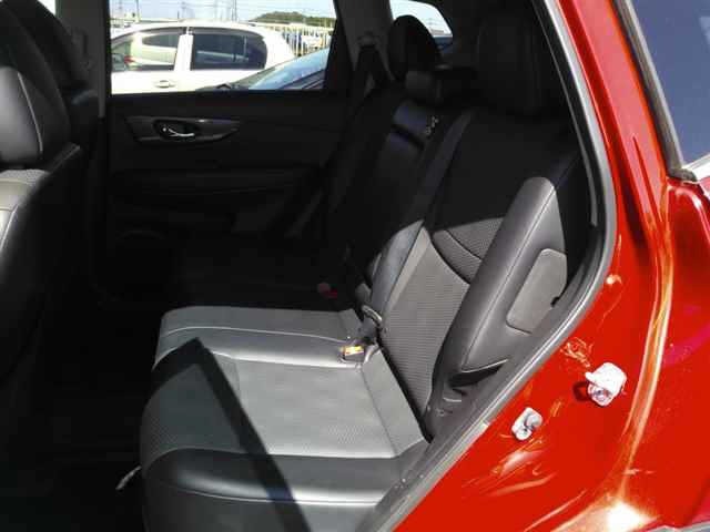 Nissan X-TRAIL 2015 7235239-9