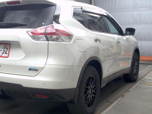 Nissan X-TRAIL 2016 7235242-5