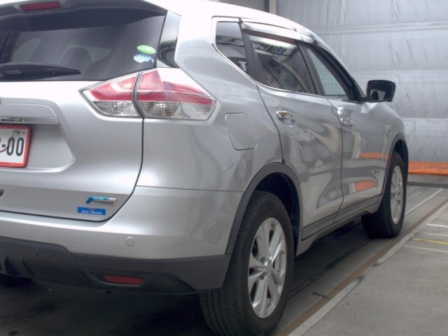 Nissan X-TRAIL 2016 7235243-5