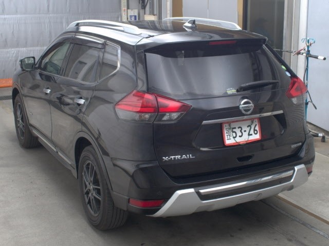 Nissan X-TRAIL 2017 7235246-1