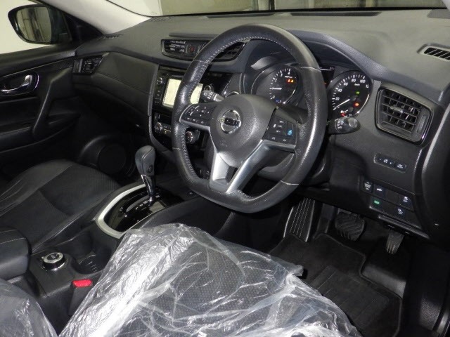 Nissan X-TRAIL 2017 7235246-3