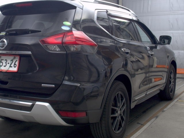 Nissan X-TRAIL 2017 7235246-5