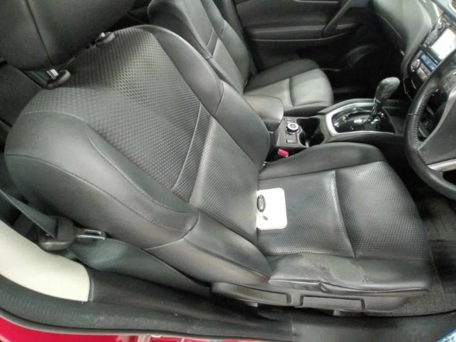 Nissan X-TRAIL 2015 7235251-10