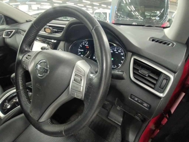 Nissan X-TRAIL 2015 7235251-9