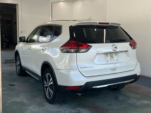 Nissan X-TRAIL 2017 7235261-1