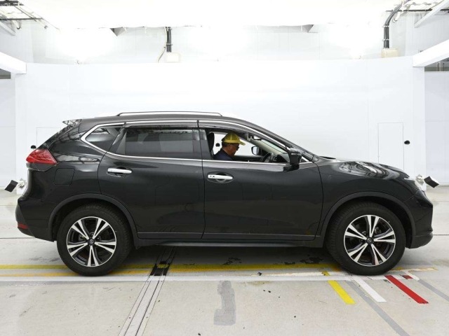Nissan X-TRAIL 2020 7235282-3