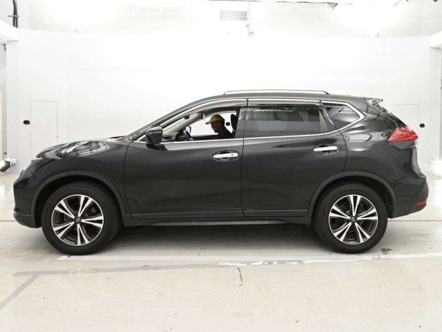Nissan X-TRAIL 2020 7235282-4