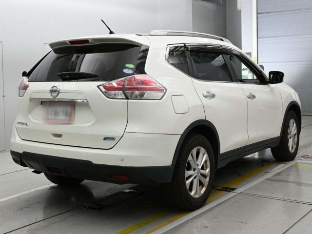 Nissan X-TRAIL 2016 7235283-1