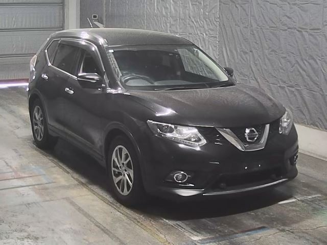 Nissan X-TRAIL 2017 7235294-7