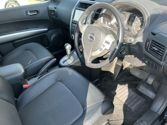 Nissan X-TRAIL 2012 7235900-11