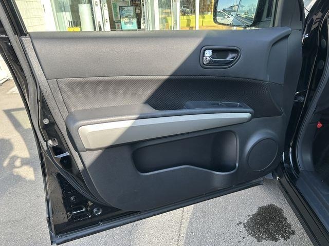 Nissan X-TRAIL 2012 7235900-20