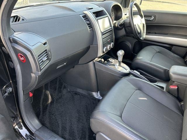 Nissan X-TRAIL 2012 7235900-22