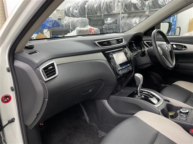 Nissan X-TRAIL 2017 7236260-6