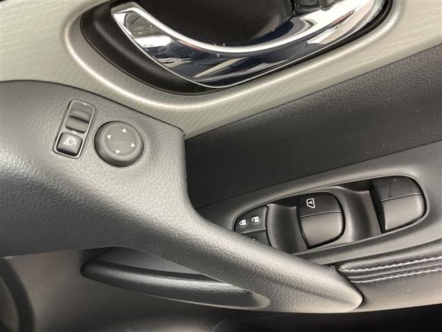 Nissan X-TRAIL 2017 7236260-9