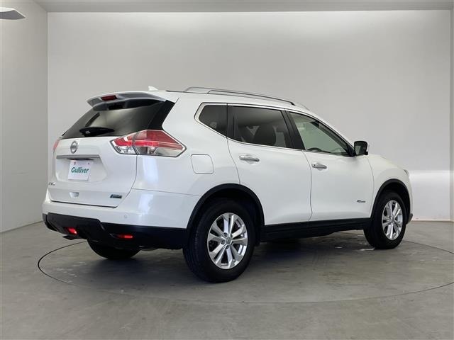 Nissan X-TRAIL 2015 7236300-14