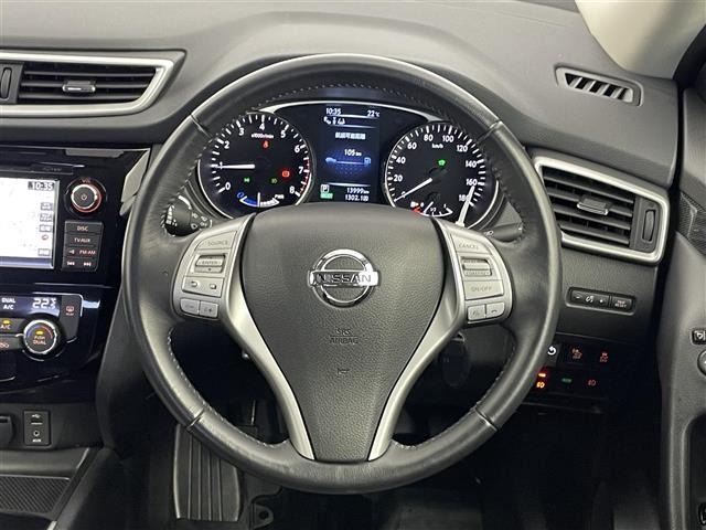 Nissan X-TRAIL 2015 7236300-3