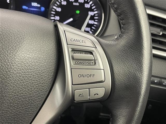 Nissan X-TRAIL 2015 7236300-9