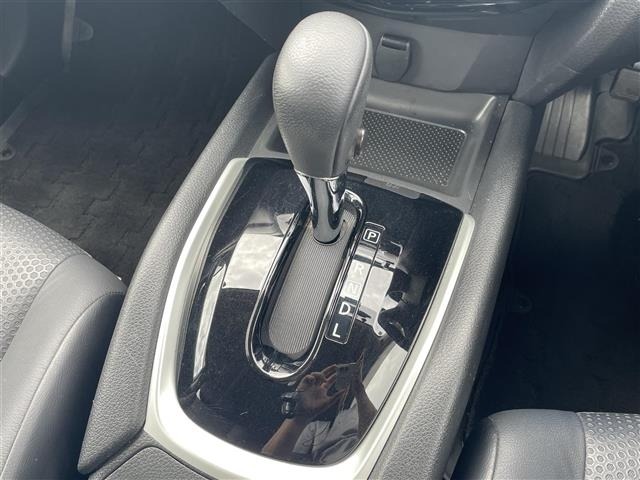 Nissan X-TRAIL 2017 7236310-23