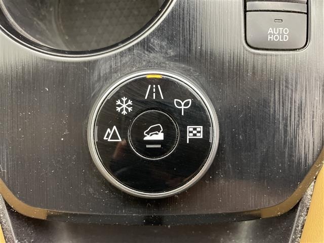 Nissan X-TRAIL 2023 7236311-12