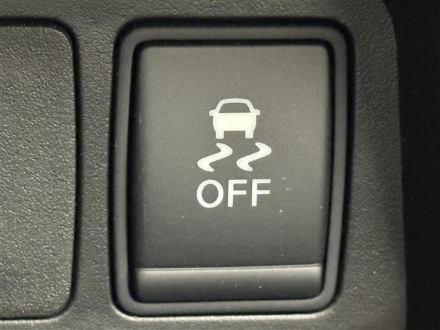 Nissan X-TRAIL 2015 7236326-3