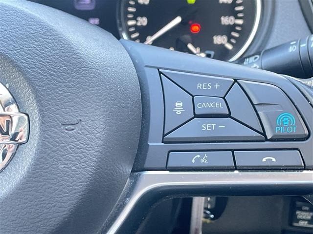 Nissan X-TRAIL 2018 7236336-18