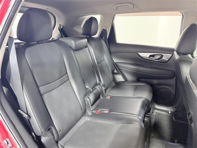 Nissan X-TRAIL 2016 7236347-12