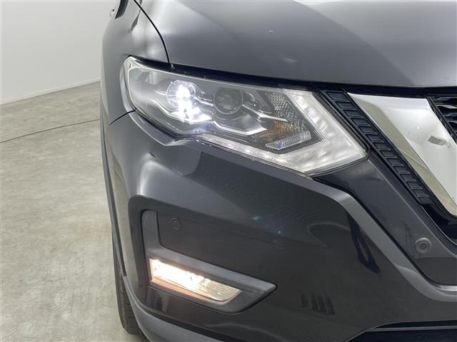 Nissan X-TRAIL 2018 7236349-11
