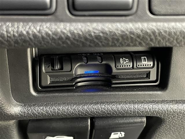 Nissan X-TRAIL 2018 7236349-19
