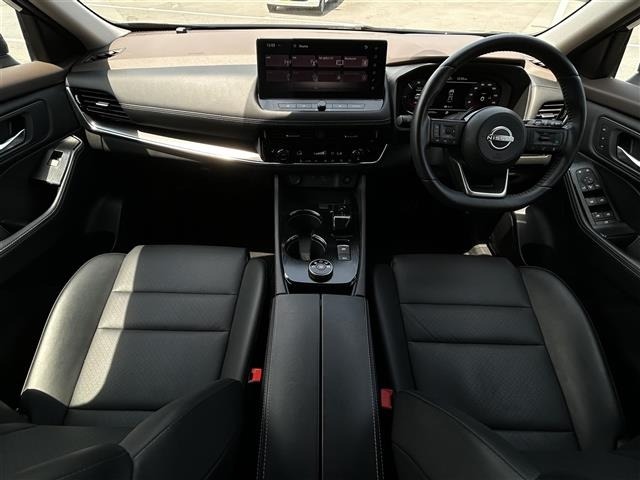 Nissan X-TRAIL 2023 7236357-10