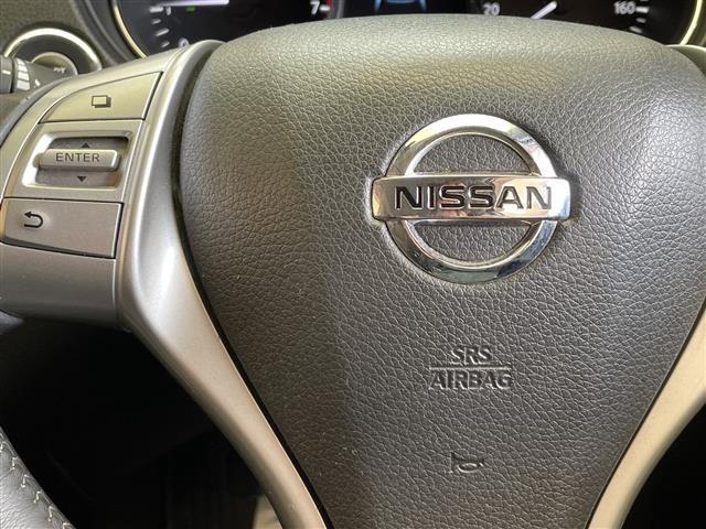 Nissan X-TRAIL 2015 7236364-16