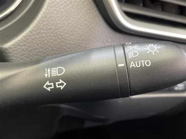 Nissan X-TRAIL 2015 7236364-17