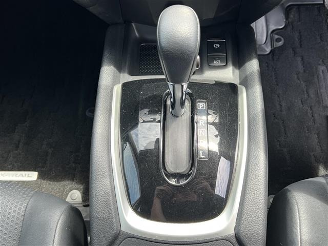 Nissan X-TRAIL 2019 7236368-41