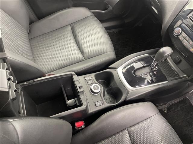 Nissan X-TRAIL 2015 7236370-11